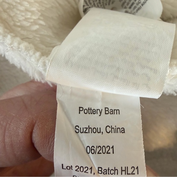 Pottery Barn Hooded Robe - Picture 8 of 10